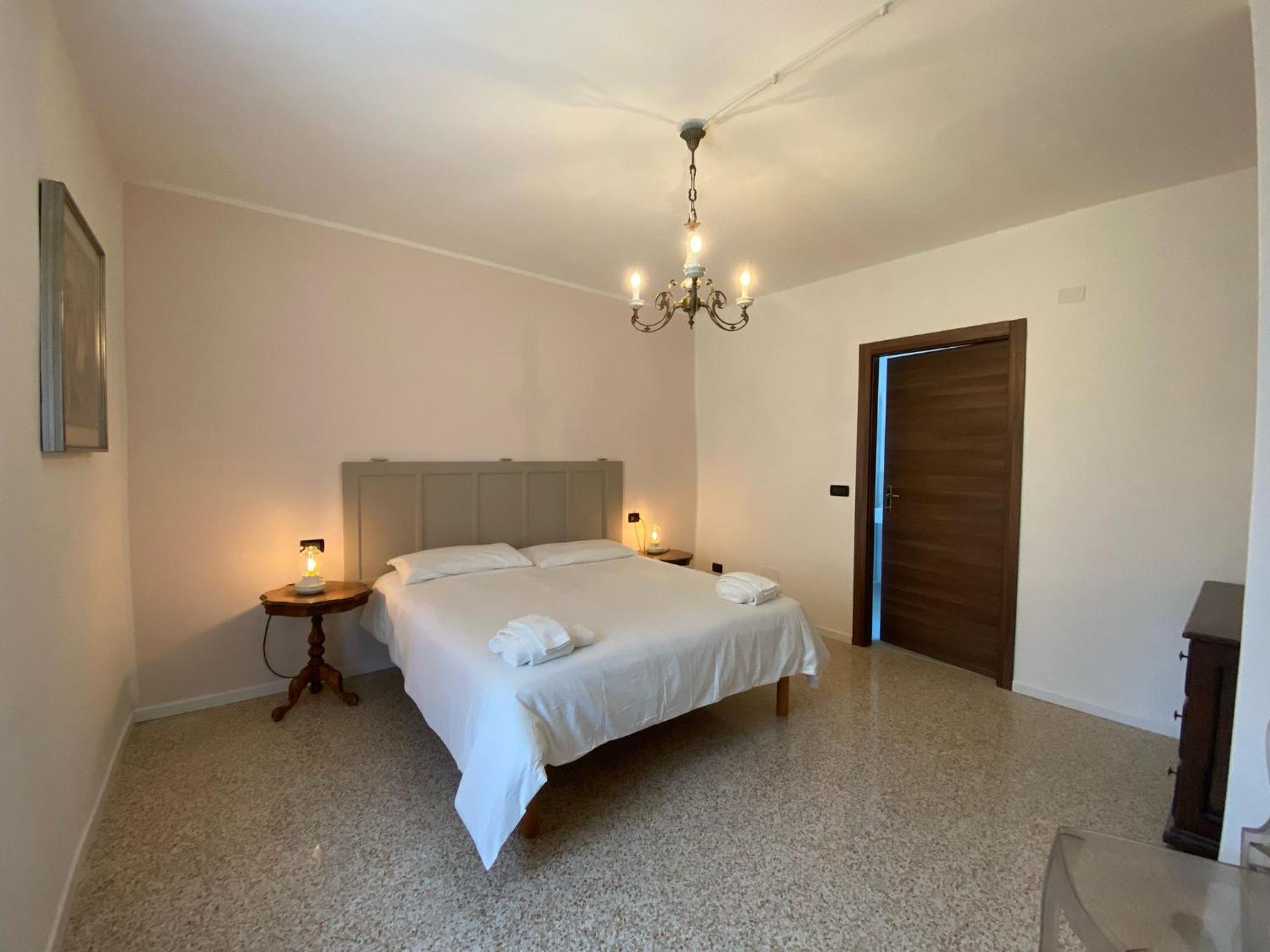 La Lupa E L'Orso Bed & Breakfast แบร์เชโต ภายนอก รูปภาพ