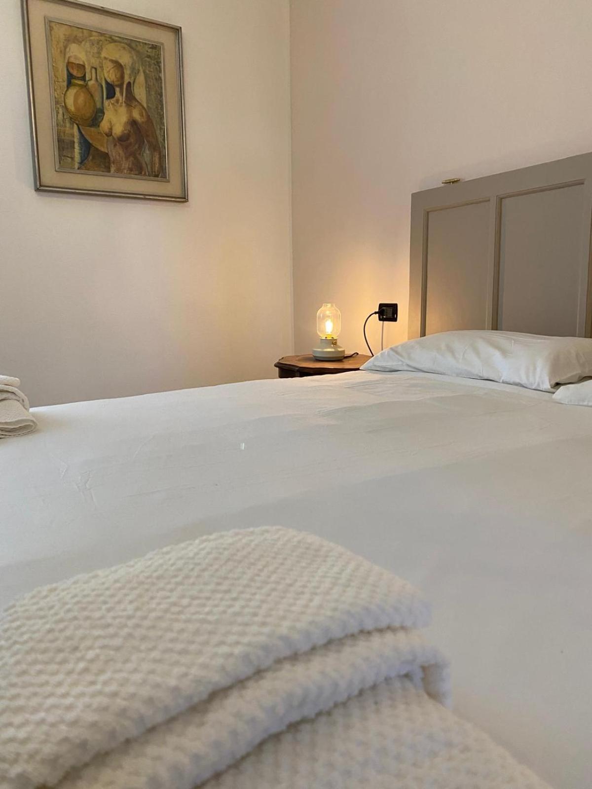 La Lupa E L'Orso Bed & Breakfast แบร์เชโต ภายนอก รูปภาพ