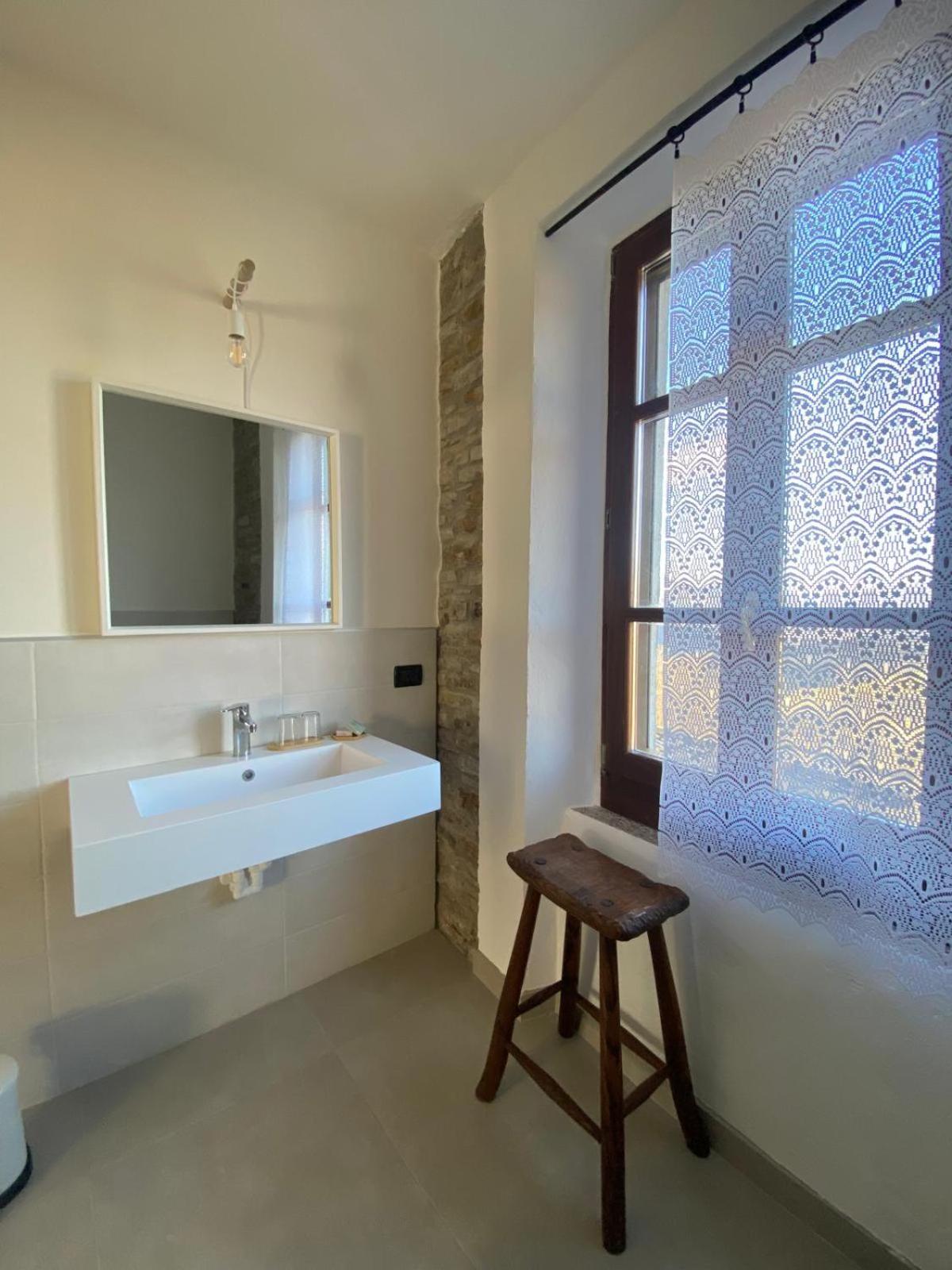 La Lupa E L'Orso Bed & Breakfast แบร์เชโต ภายนอก รูปภาพ